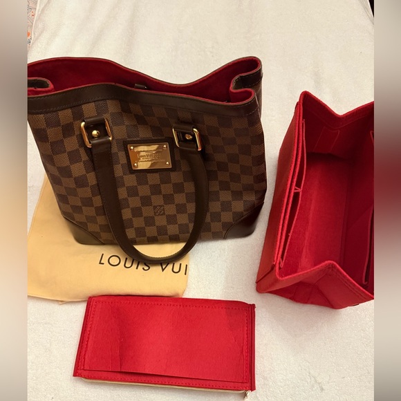 Authentic-Louis Vuitton Hampstead PM Damier Ebene Tote – Excellent Condition - Picture 13 of 15